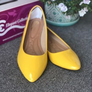 Sunny Yellow Flats